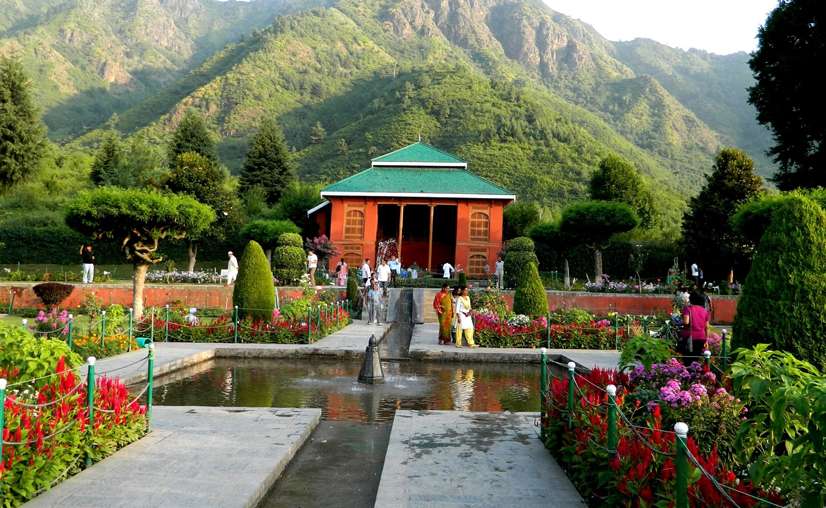 chashme shahi srinagar