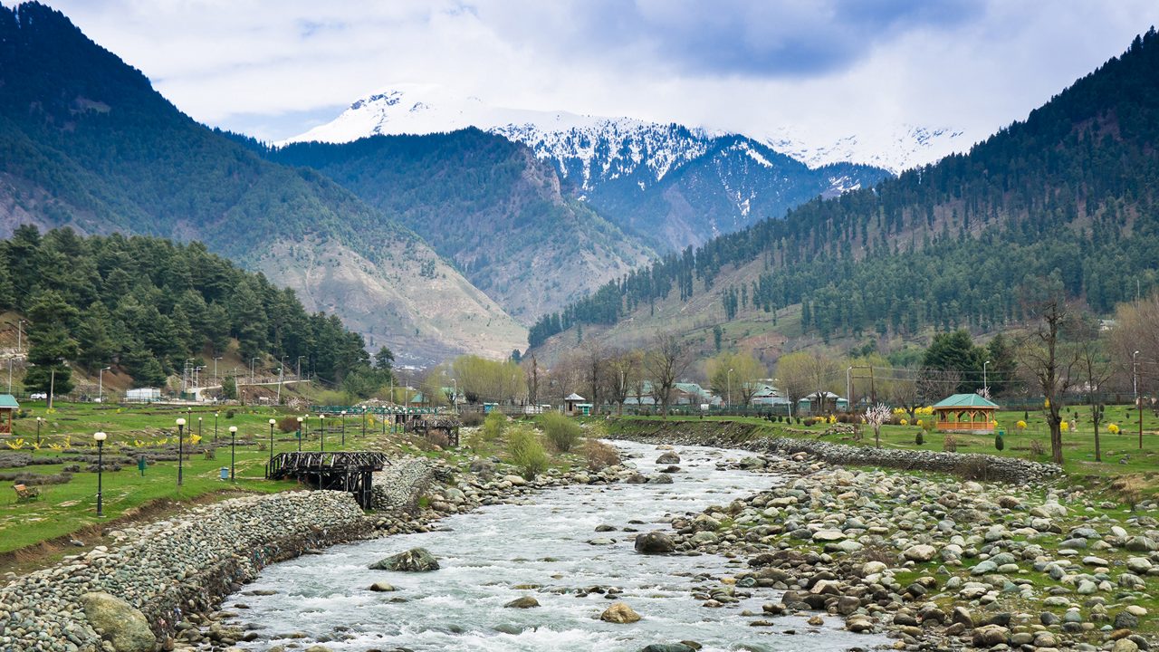 lidder river pahalgam j&k 1 attr hero