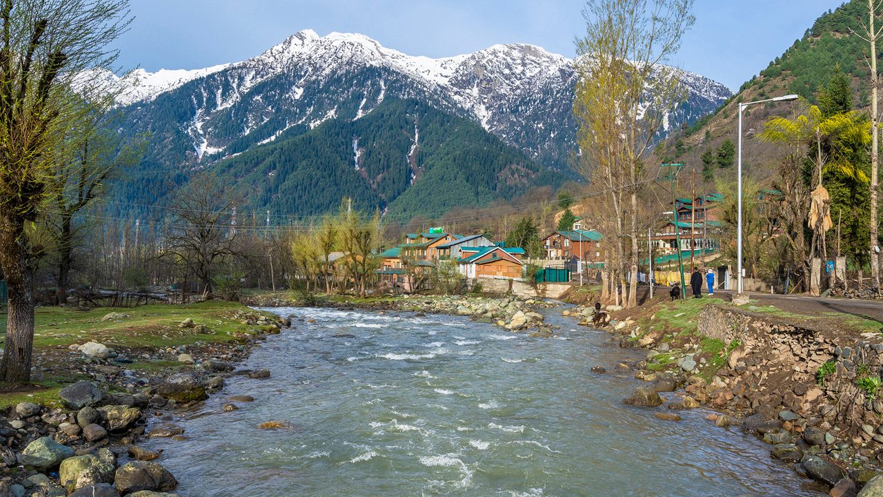 lidder river pahalgam j&k 2 attr hero